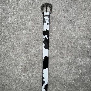 Cow print belt